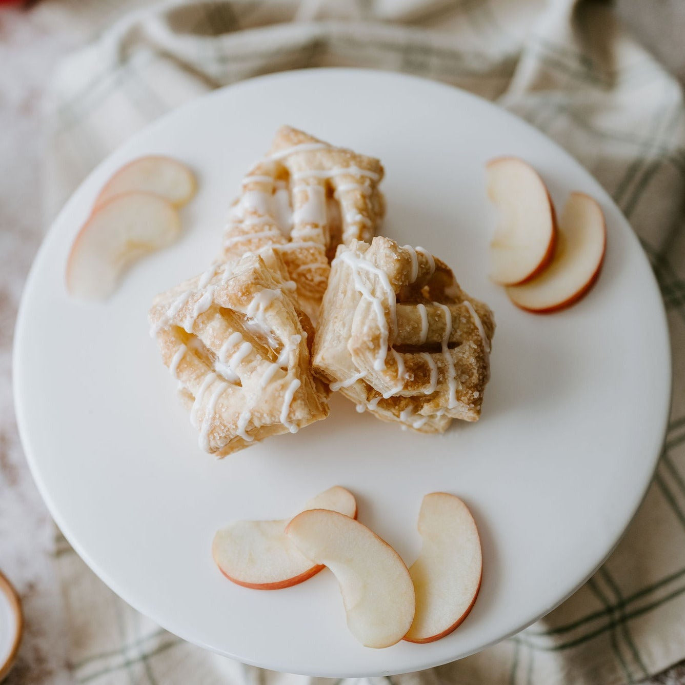 Pastry Puffins: APPLE (1 Case)