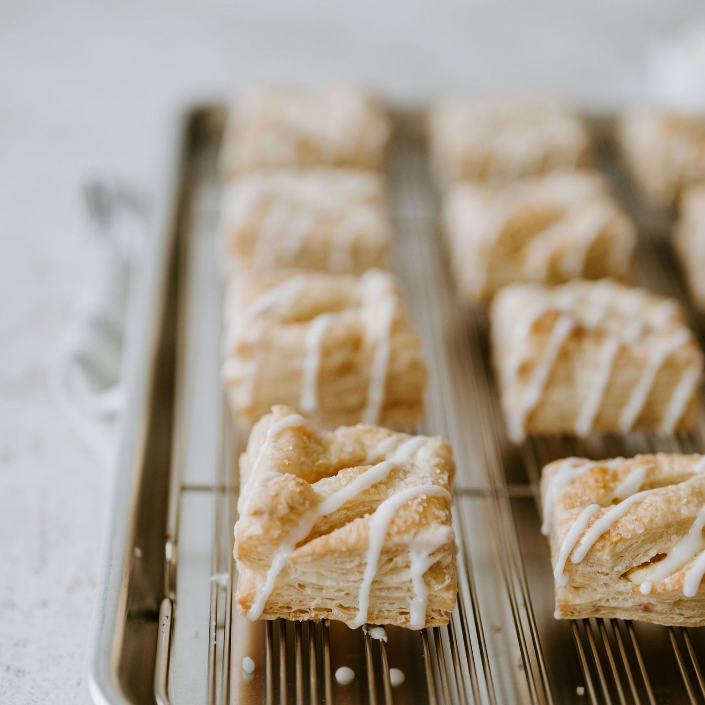 Pastry Puffins: CINNAMON (1 Case)