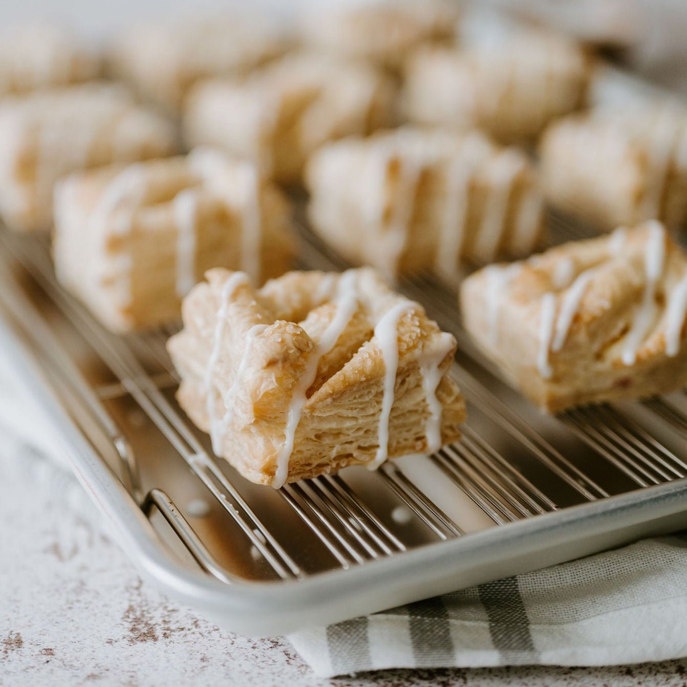 Pastry Puffins: CINNAMON (1 Case)