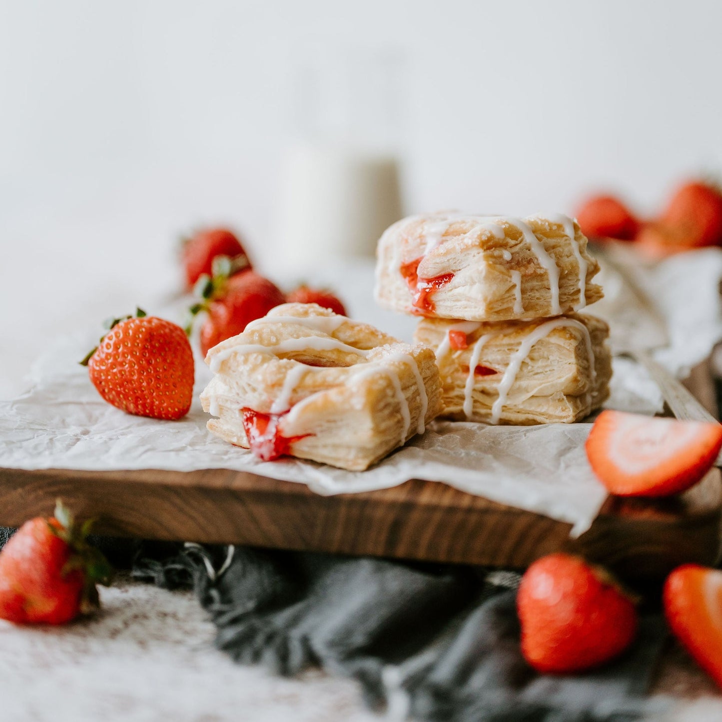 Pastry Puffins: STRAWBERRY CREAM (1 Case)